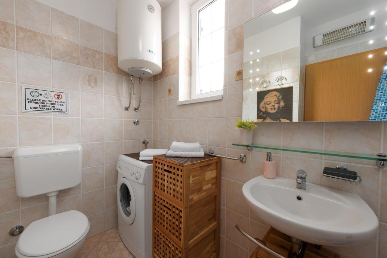 Cozy Apartment Bosnjak Near Opatija, With Sea View Terrace, Air Condition, Free Private Parking Ičići المظهر الخارجي الصورة