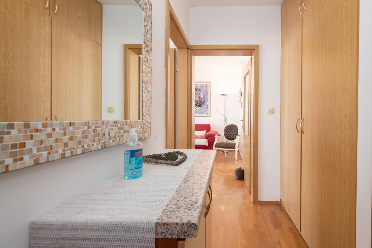 Cozy Apartment Bosnjak Near Opatija, With Sea View Terrace, Air Condition, Free Private Parking Ičići المظهر الخارجي الصورة